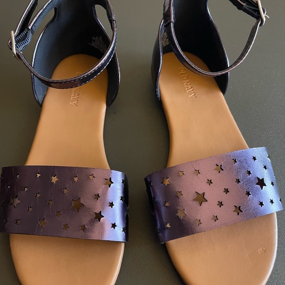 Old Navy - Purple Sandals Size 2 ~ Stars ~ Metallic Eggplant - Picture 12 of 12